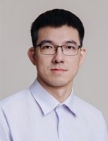 葛君 照片