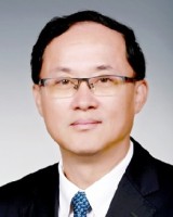 管又飞 照片