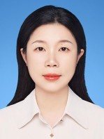 何小清 照片
