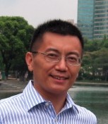 侯定凯 照片