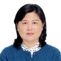 华霄颖 照片