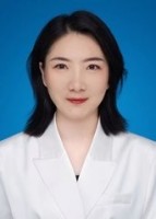 华销嫣 照片