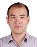金澈清 照片