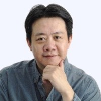 刘擎 照片