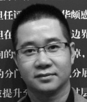吕旗彰 照片