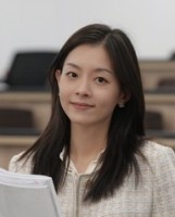 李莉 照片