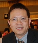 龙胜平 照片