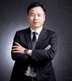 刘宗华 照片