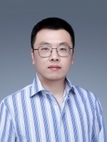 刘广鹏 照片