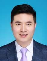 李坤 照片