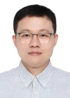 李昌龙 照片