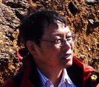 王河锦 照片
