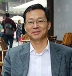 马成国 照片