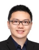 邱翔 照片
