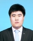 孙亚宾 照片