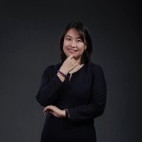 王珺 照片