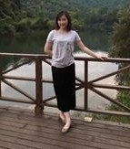 唐玲 照片