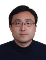王伟 照片