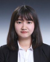 吴漪 照片