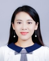 吴连霞 照片