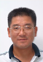 杨光 照片