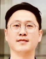 郁锋 照片
