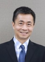 易凌峰 照片