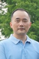 张昆 照片