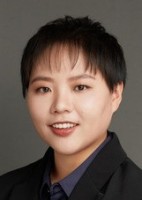 张越龄 照片