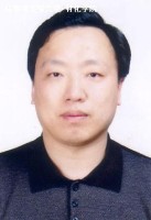盖登宇 照片
