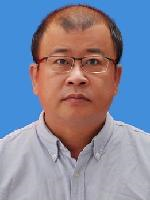 朴胜春 照片