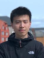 王刚 照片