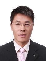 杨传雷 照片