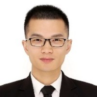 鲍现 照片