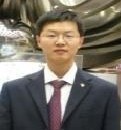 丁亮 照片