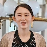 董健菲 照片