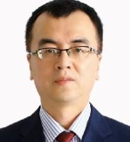 高彤 照片