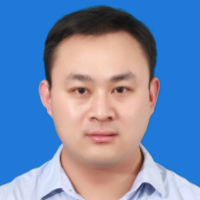 黄永 照片