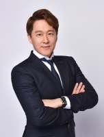 Yeujun Yoon (尹汝僔) 照片