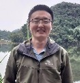 刘紫航 照片