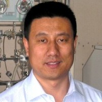 李中华 照片