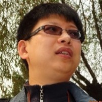 李春东 照片