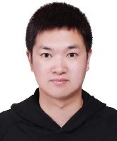 李洋 照片