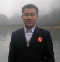 雷呈喜 照片