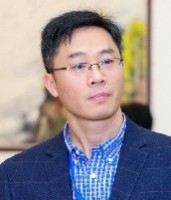 雷正龙 照片