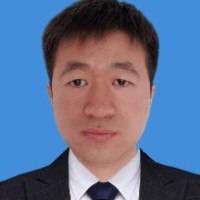 曲明成 照片