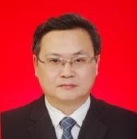 齐乃明 照片