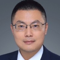 童鹏 照片