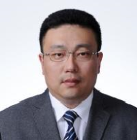 王震宇 照片