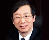 易纲 照片